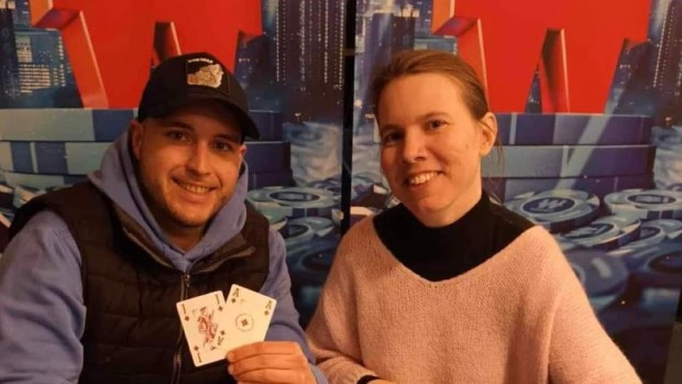 Image Même avec 2g elle arrive a win